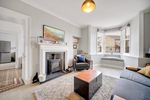 Sitting Room- click for photo gallery
